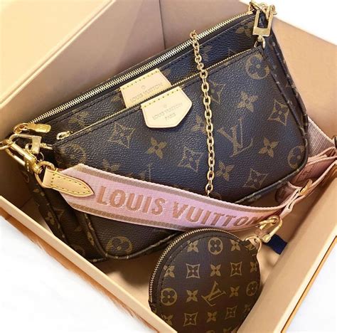 louis vuitton crossbody bag fake